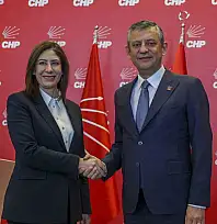 Özgür Özel KKTC'deki Cumhuriyetçi Türk Partisi  Genel Başkanı Sıla Usar İncirli İle Bir Araya Geldi