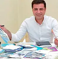 Selahattin Demirtaş'tan Milletvekillerine Çağrı