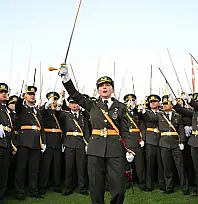 Teğmenlerin Emre İtaatsizlik Cezası Hukuka Uygun Bulundu