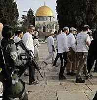 Yerleşimci İsrailliler, Mescid-i Aksa'ya Baskın Düzenledi