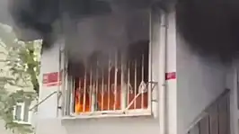 5 yaşındaki çocuk çakmakla oynarken yangın çıktı