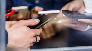 Öğrencilere ÖTV'siz Teknoloji Dönemi Yerlilik Şartı Kalkıyor, Marka Sınırı Yok