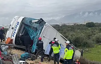 Antalya Ve Burdur'da Art Arda Katliam Gibi Kaza 16 Can Kaybı Var