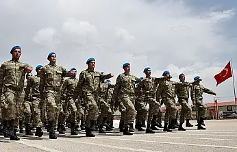 Bakan Açıkladı Yeni Askerlik Düzenlemesi Geliyor