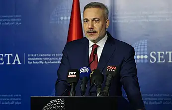 Bakan Fidan'dan YPG'ye Net Uyarı Silahlı Unsurlar Suriye Ordusuna Bağlanmalı