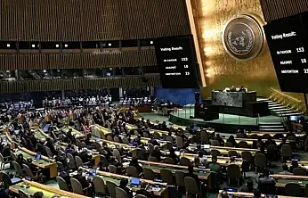 BM Genel Kurulu'nda Filistin Ve Suriye Oylaması
