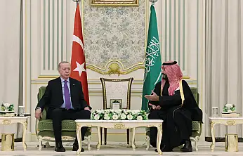 Cumhurbaşkanı Erdoğan, Suudi Arabistan Veliaht Prensi Selman İle Görüştü