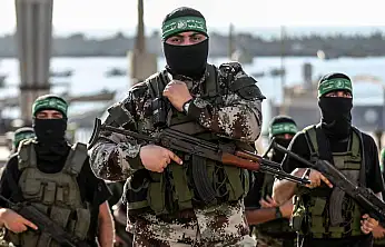 Hamas İsrail Ateşkesi İhlal Ediyor, Yerinden Edilen Sivilleri Hedef Almayı Sürdürüyor