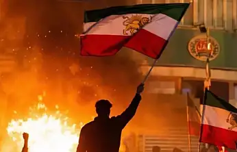 İran'daki Protestolarda Can Kaybı Yaklaşık 2 Bine Yükseldi