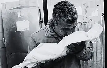 İsrail'in Gazze Şeridi'ne Saldırılarında Can Kaybı 71 Bin 412'ye Yükseldi