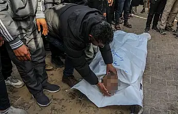 İsrail'in Gazze Şeridi'ne Saldırılarında Can Kaybı 71 Bin 439'a Yükseldi