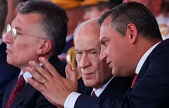 Özgür Özel'den Devlet Bahçeli'ye Ahmaklık Sözünü Üzerime Alınmadım