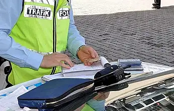 Trafikte Bütün Cezalar Değişiyor İşte Yeni Trafik Cezaları