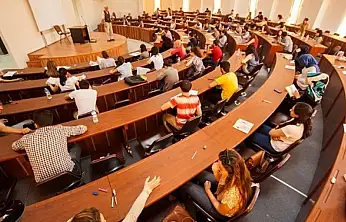 Üniversite 3 Yıl mı Olacak? YÖK Detayları Açıkladı