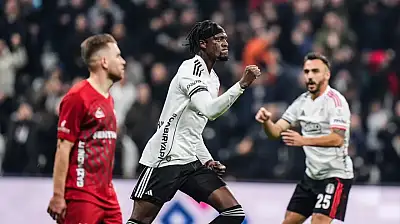 Beşiktaş'tan Evinde Kritik Kayıp 4 Gollü Maçta Puanlar Paylaşıldı