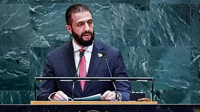 BM Güvenlik Konseyi, Suriye Devlet Başkanı Eş-Şara'ya yönelik yaptırımları kaldırdı