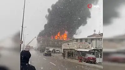Çakmak fabrikasında çıkan yangın paniğe neden oldu