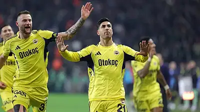 Fenerbahçe  Kocaelispor'u İki Golle Geçti