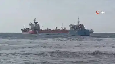 Florya'da iki gemiden acil durum çağrısı