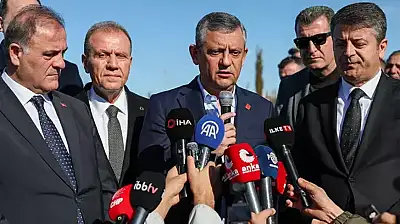 Özgür Özel Önemli Olan Acılardan Ders Çıkarıp Tedbir Almak