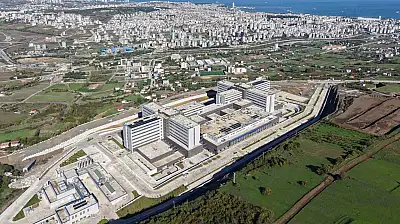 Şehir hastaneleri 8 yılda toplam 434 milyondan fazla muayene ile Türk sağlık sisteminin bel kemiği oldu