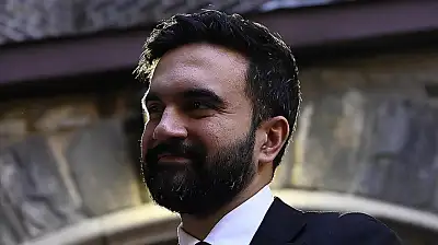 Zohran Mamdani New York'un ilk Müslüman belediye başkanı seçildi