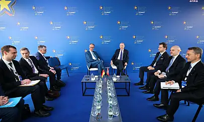 Cumhurbaşkanı Erdoğan, Arnavutluk'ta Almanya Başbakanı Merz ile görüştü