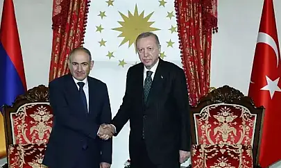 Cumhurbaşkanı Erdoğan, Ermenistan Başbakanı Paşinyan'ı Kabul Etti