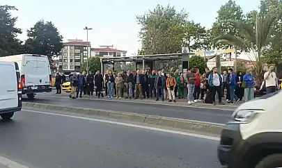 İstanbul'da halk otobüsleri kontak kapattı! İETT'den açıklama