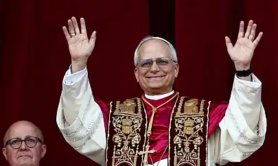 Katolik Dünyasının Yeni Papası ABD'li Kardinal Francis Prevost