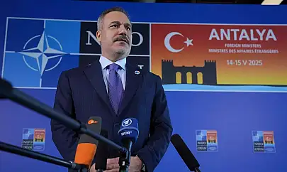 NATO zirvesi sona erdi! Bakan Fidan'dan Suriye ve Rusya Ukrayna Açıklamaları