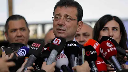 İmamoğlu'nun diploması veri tabanından silindi ancak Galatarasaylı profesör halen YÖK akademik sisteminde yer alıyor