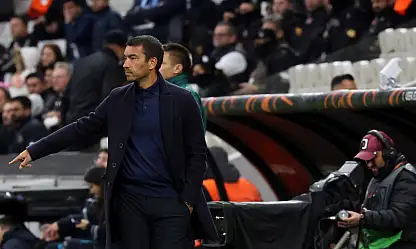 Malmö Zaferi Sonrası Giovanni van Bronckhorst'tan Dikkat Çeken Semih Kılıçsoy Açıklaması!