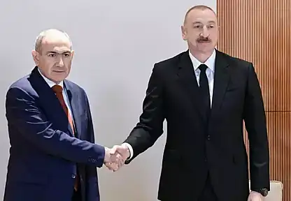 Aliyev ile Paşinyan, Abu Dabi'de görüştü