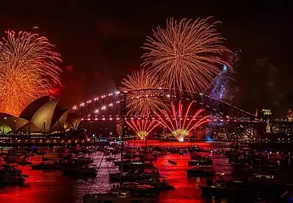 Avustralya yeni yıla girdi