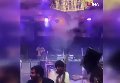 Hindistan'da gece kulübünde yangın: 25 ölü