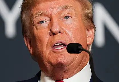 Trump: 'İran müzakere etmek istiyor, aktif olarak görüşüyoruz'