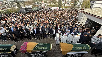 Kocaeli'de Yangında Hayatını Kaybedenlere Son Veda