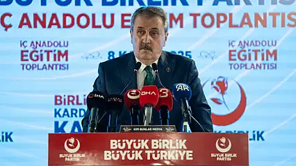 Mustafa Destici: İsrail soykırım suçunu yalnız işlemedi