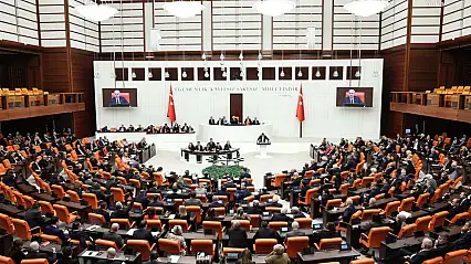 TBMM'de partiler, Başkanlık Divanı ve Grup Yönetimlerini Belirlemeye Hazırlanıyor