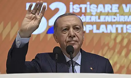 Cumhurbaşkanı Erdoğan: 'Türkiye, iç gündemlerle meşgul edilerek değişimin dışında bırakılmak isteniyor'