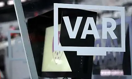 Fenerbahçe Galatasaray derbisinin VAR hakemi açıklandı!