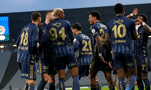 Eyüpspor'u 3 Golle Geçen Fenerbahçe Maç Fazlasıyla Lider Oldu