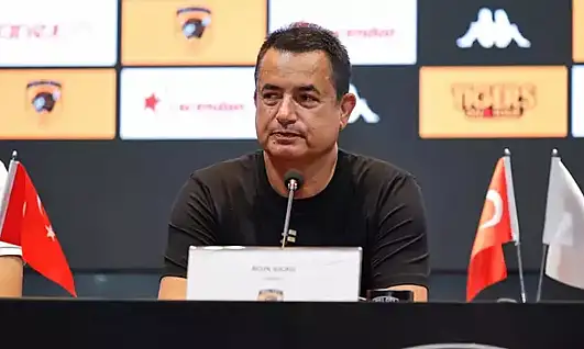 Hull City Başkanı Acun Ilıcalı: Kulübü satmak gibi bir düşüncem yok