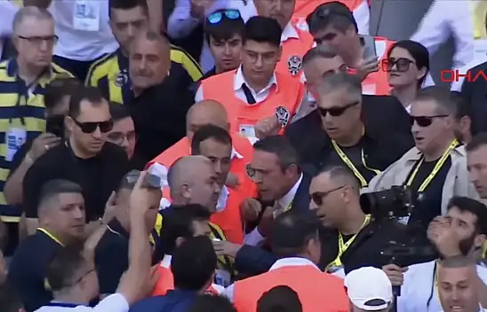 Ali Koç Kongre Üyesi ile Neden Tartıştı? İşte Sebebi!