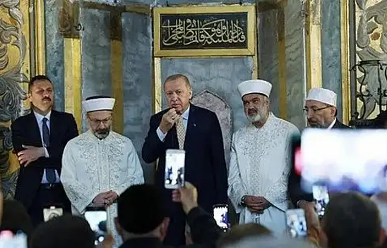 Cumhurbaşkanı Erdoğan'dan Hırka-i Şerif Ziyaretinde Birlik Mesajı