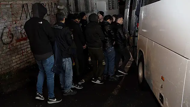 21 göçmen kaçakçılığı organizatörü ve 547 düzensiz göçmen yakalandı