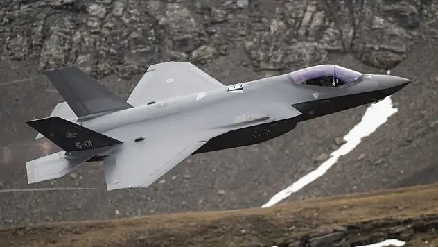 ABD, Umman Denizi'nde İran'a ait İHA'yı düşürdü