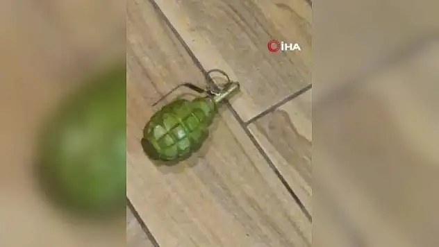 Adana'da pastanede pimi çekilmemiş el bombası paniği!