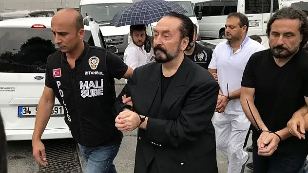 Adnan Oktar'ın davasına müdahale mi ediliyor?